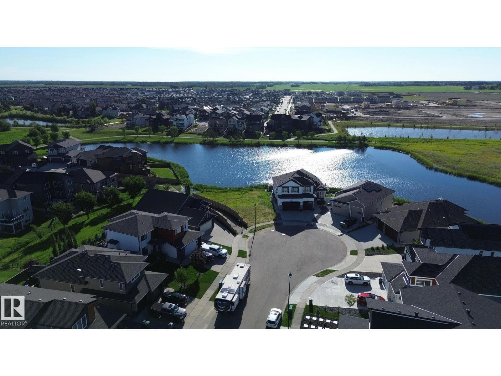 27 LAKESHORE CV — photo 3