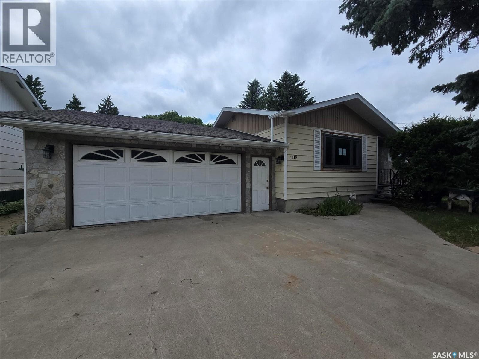 1118 Bell STREET — photo 2