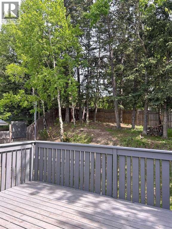 10629 104 Avenue — photo 3
