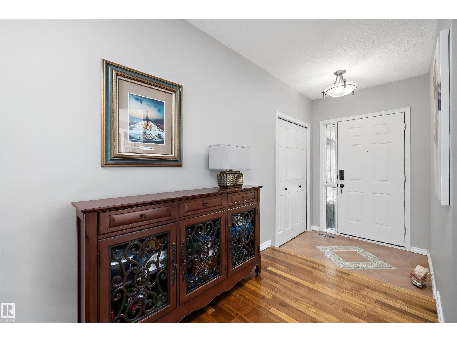 25 NOTTINGHAM CR — photo 3