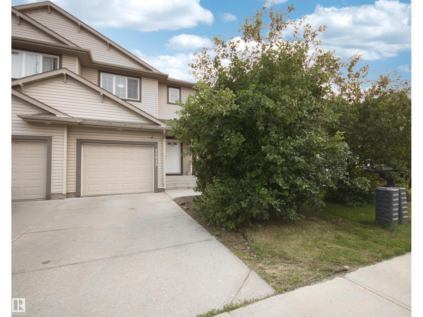 11513 17 AV SW