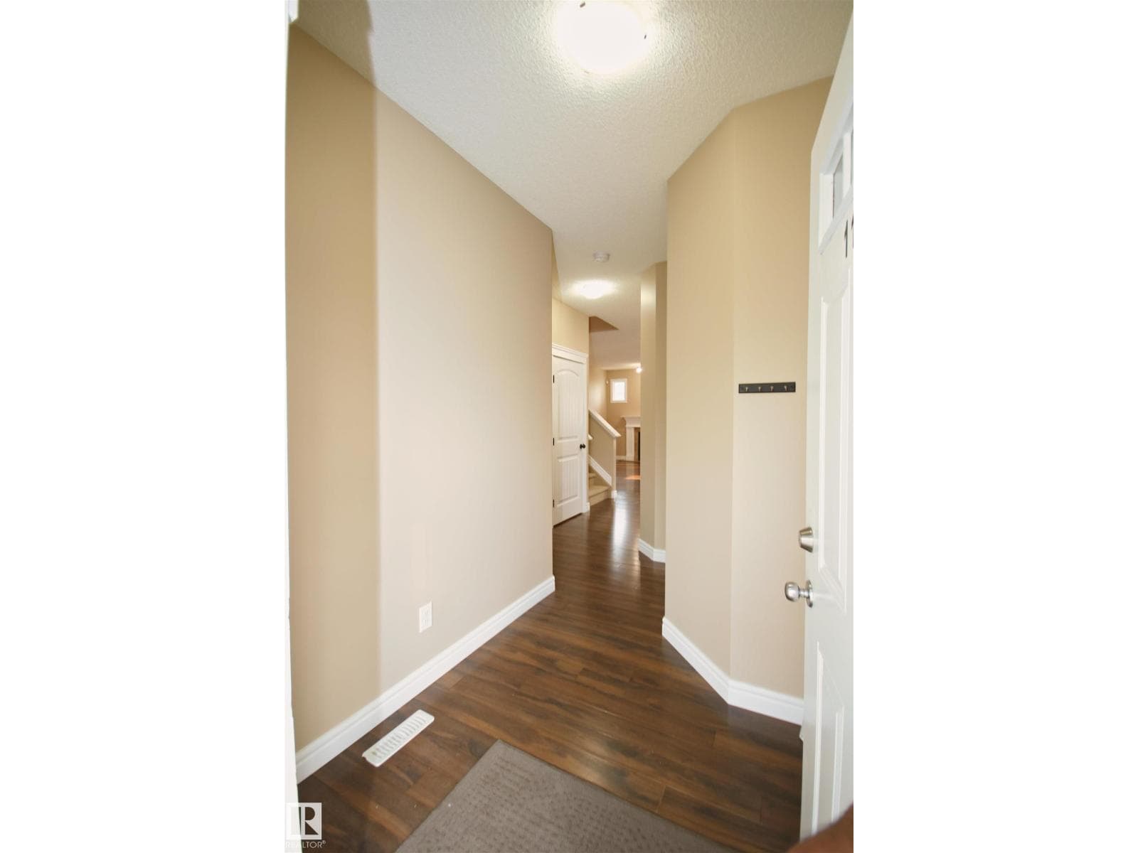 11513 17 AV SW — photo 3