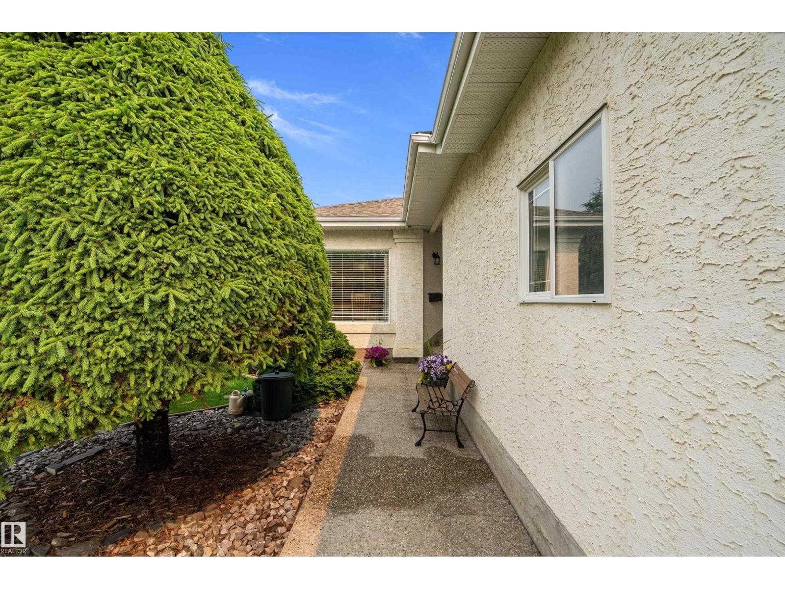 35 LONGVIEW PL — photo 4