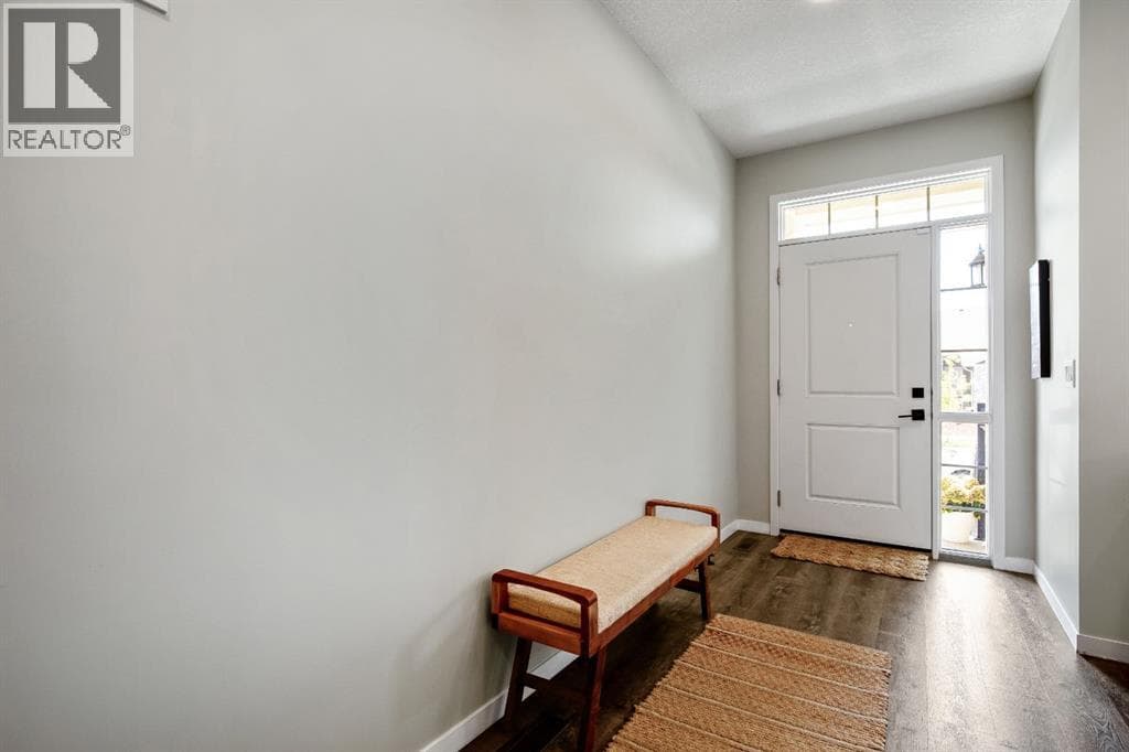 30 WOLF Crescent — photo 2