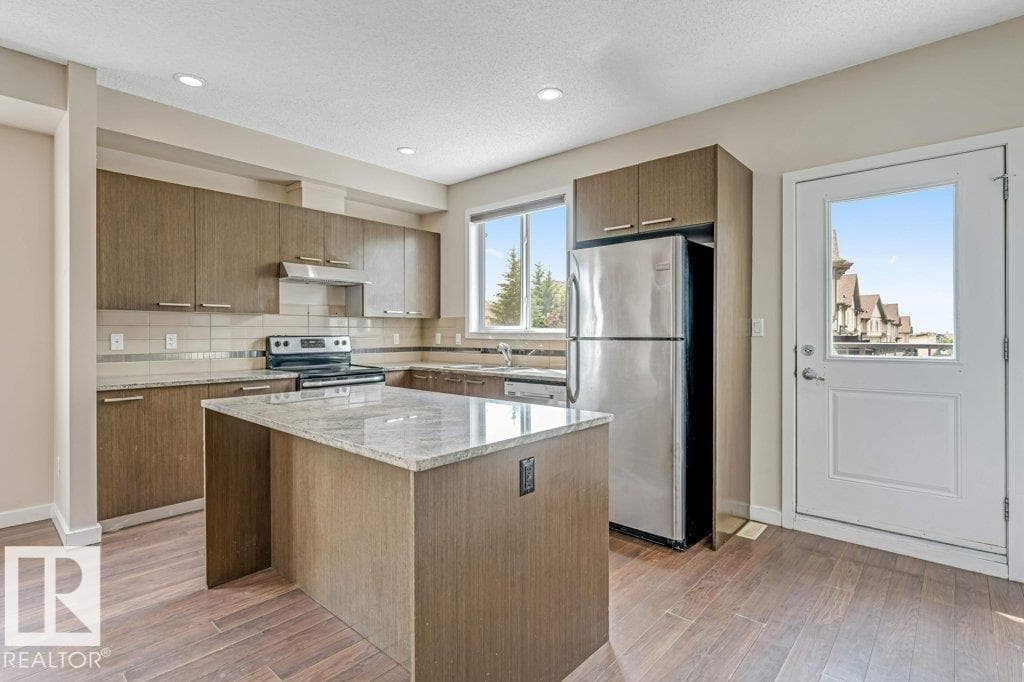 #1 655 WATT BV SW — photo 5