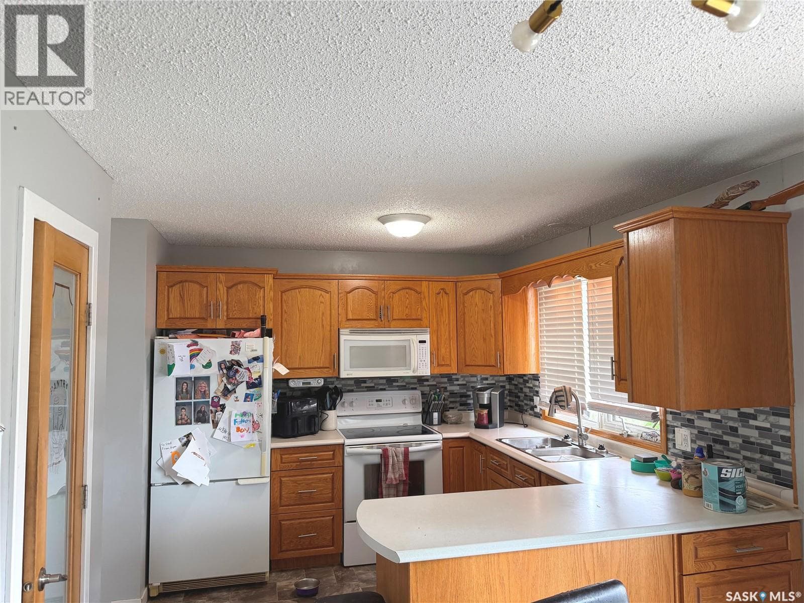 112 Dianne STREET — photo 4