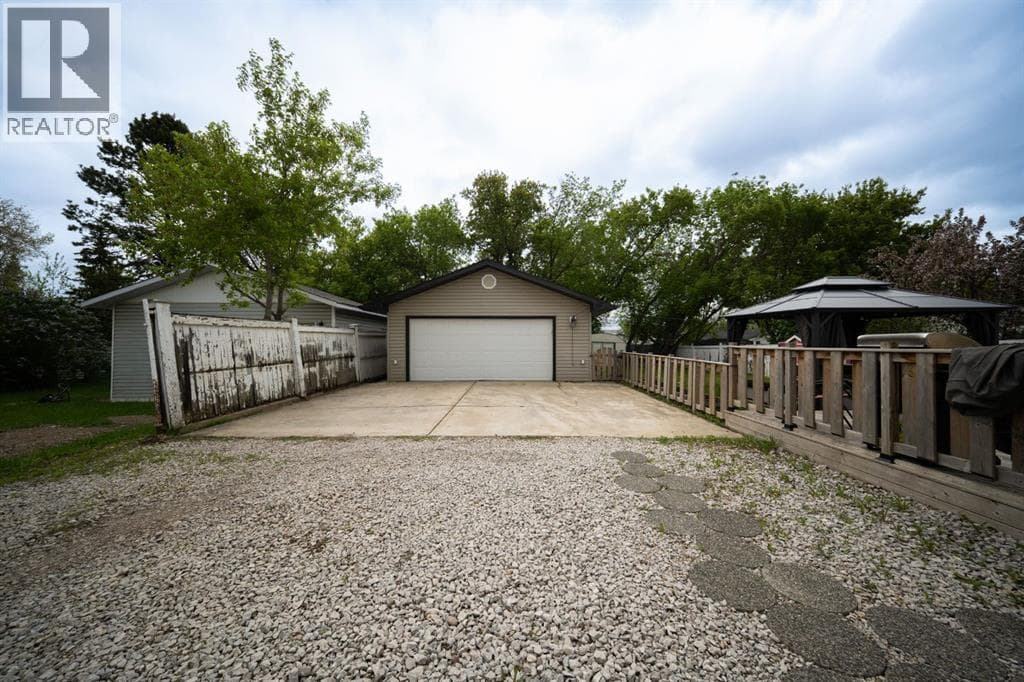 49 Centennial Drive — photo 3