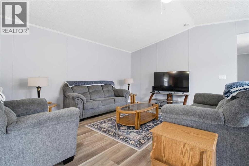8922 89 Street — photo 4