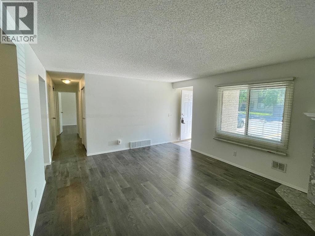 81 Cedar Springs Gardens SW — photo 5