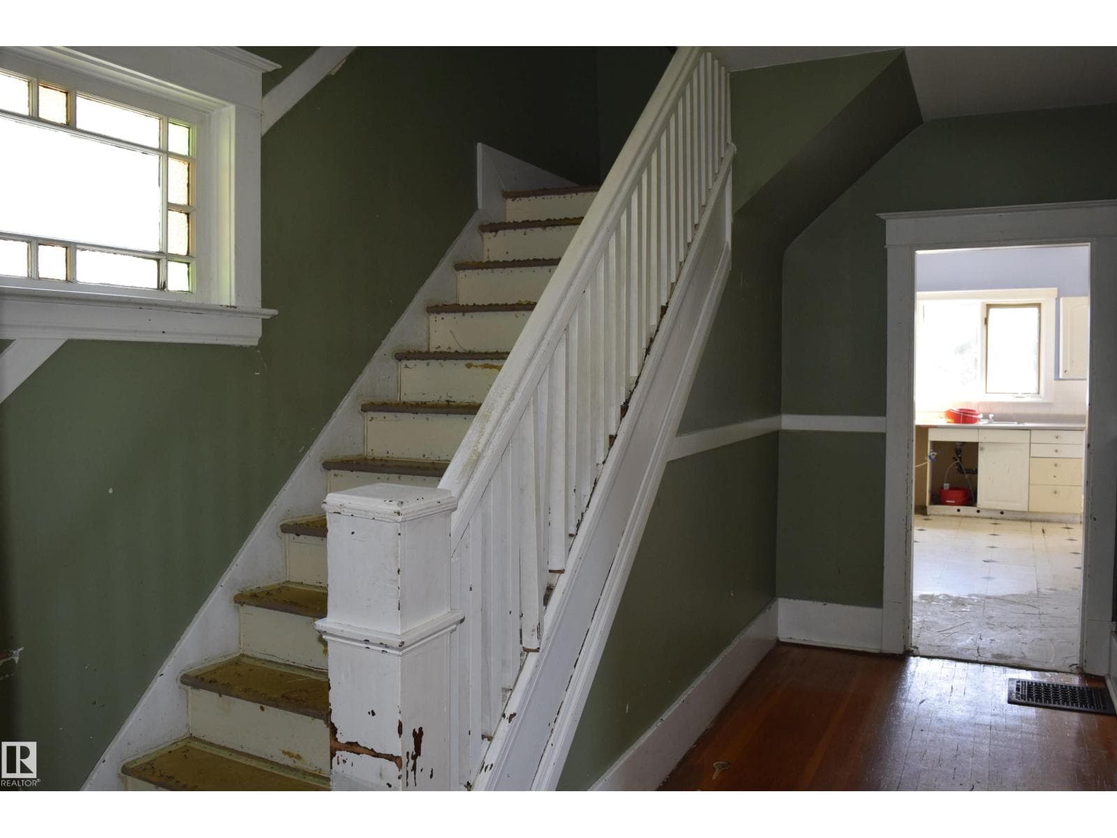 9551 106A AV NW — photo 4