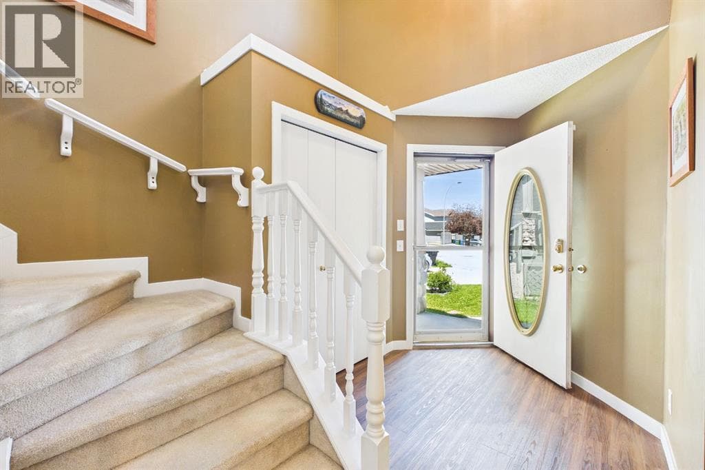 331 Bridlewood Circle SW — photo 4