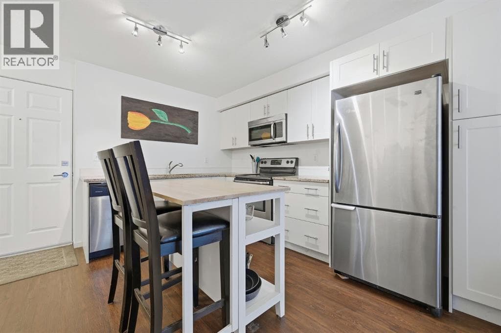 3315, 755 Copperpond Boulevard SE — photo 3
