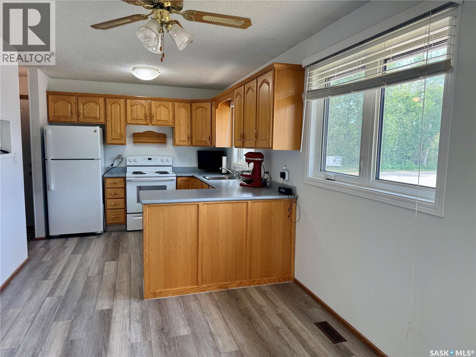 1504 Studer STREET — photo 4