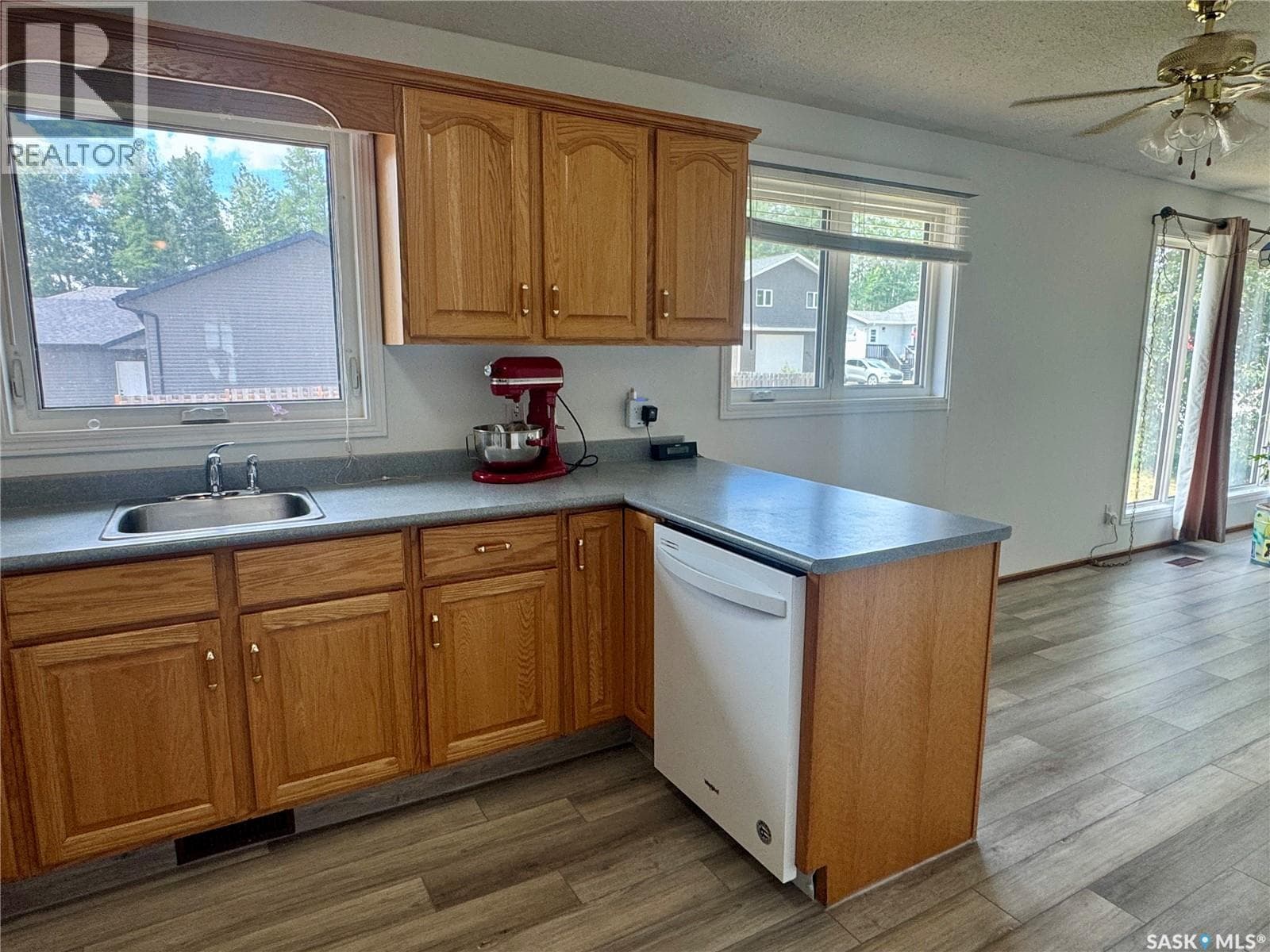 1504 Studer STREET — photo 5
