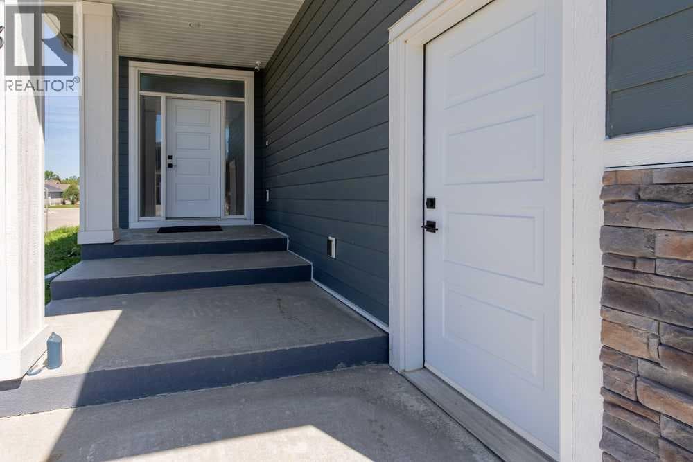 213 Greenwood Road — photo 4