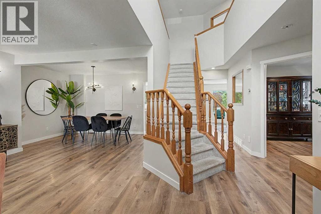105 Chaparral Court SE — photo 5