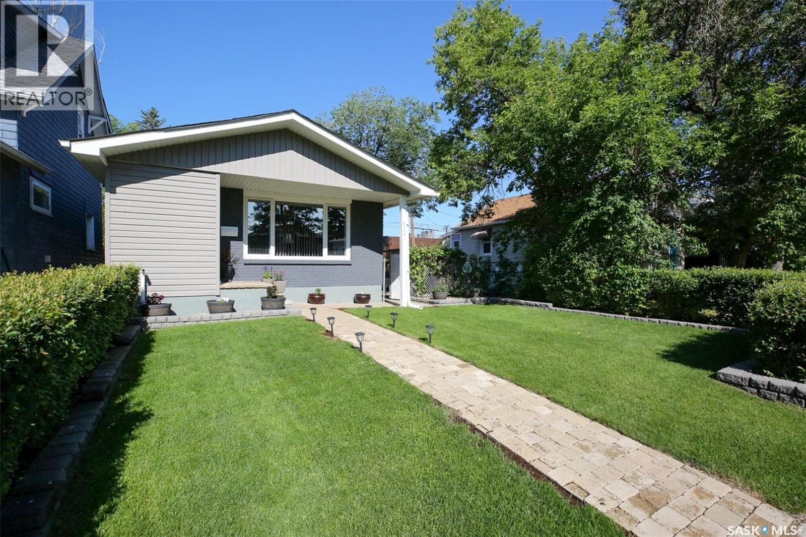 2122 Wascana STREET