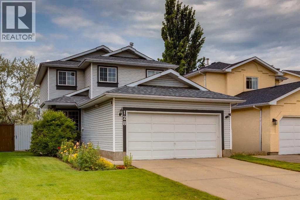 128 Riverwood Close SE