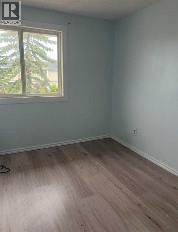 301, 600 Signal Road — photo 2