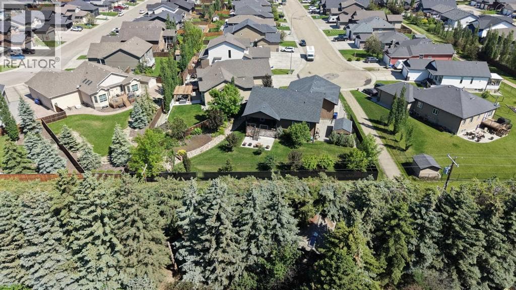 24 Vermont Close — photo 3
