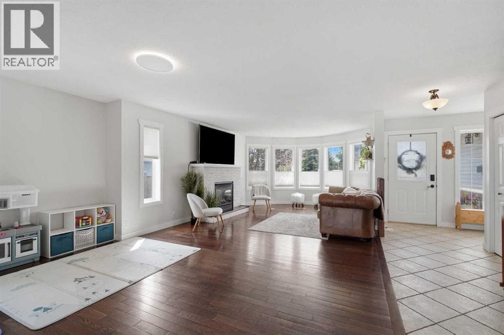 5 Westwood Crescent — photo 5