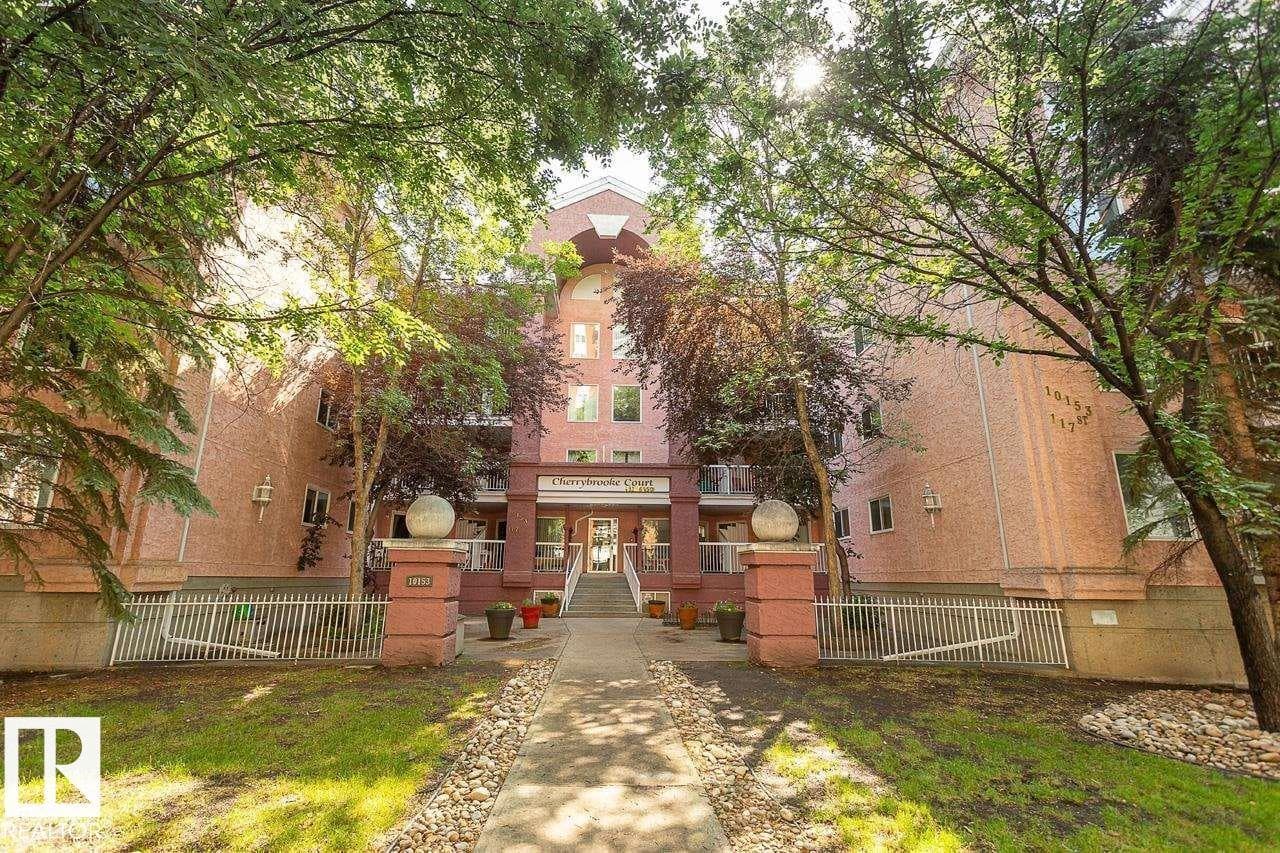 #107 10153 117 ST NW