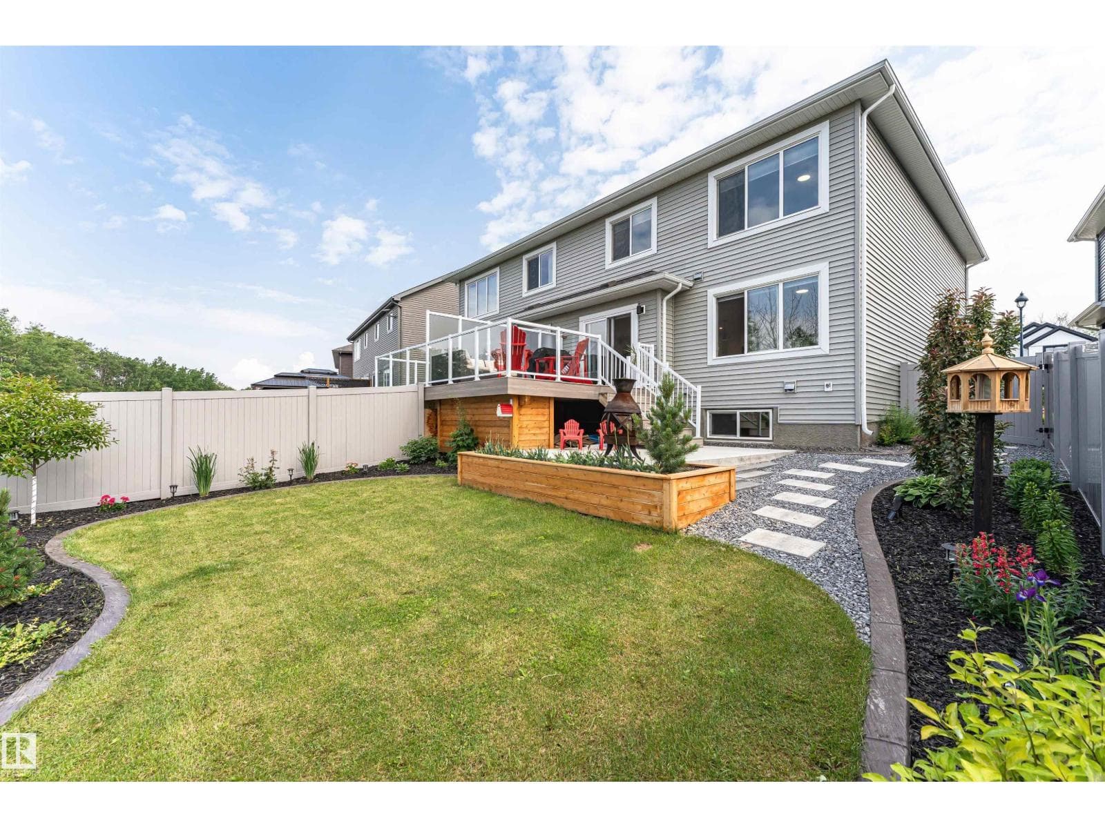 102 HORTON WY