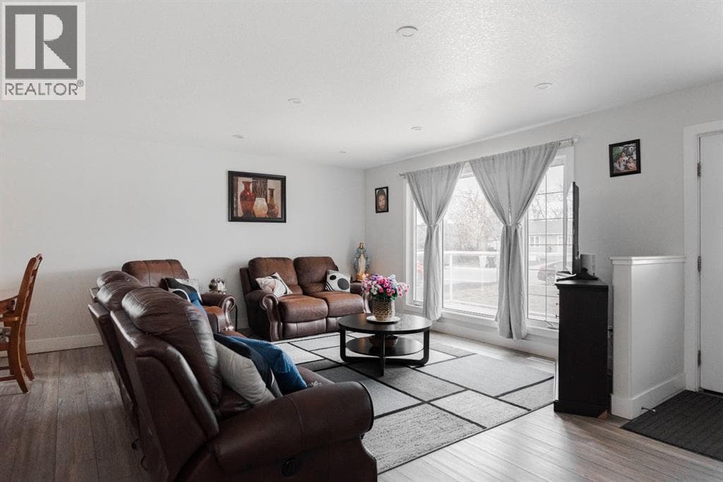 121 Demers Drive — photo 5