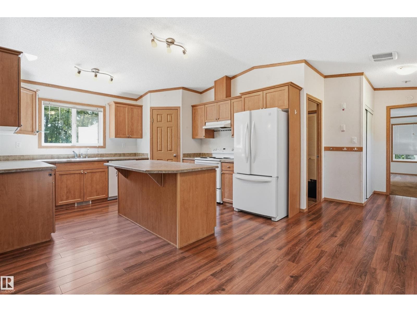 453020 RGE ROAD 274 — photo 4