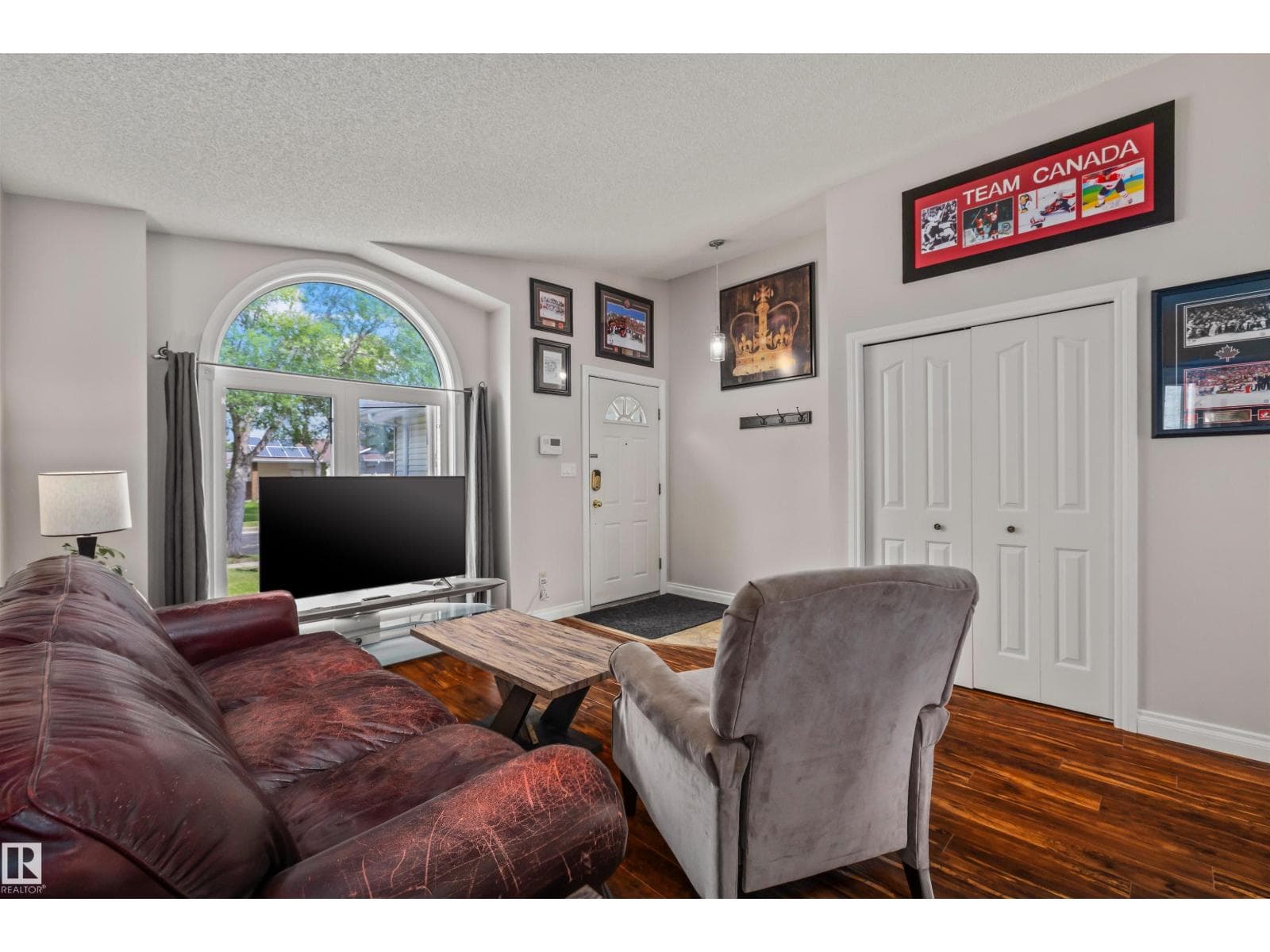 26 WESTPARK WY — photo 4