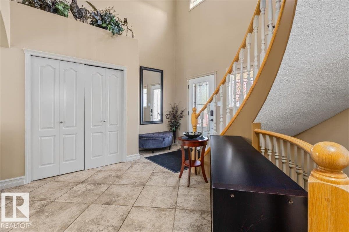 19 ORLANDO DR — photo 3