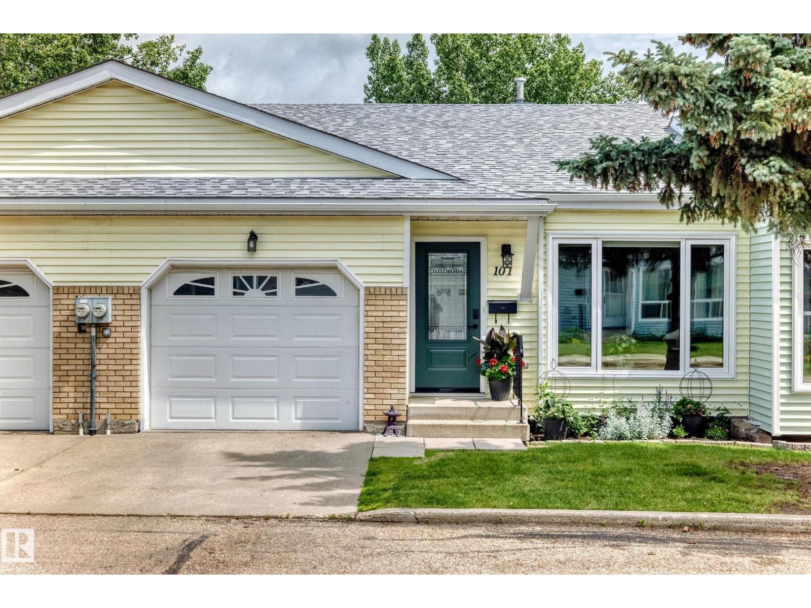 #101 17703 64 AV NW NW