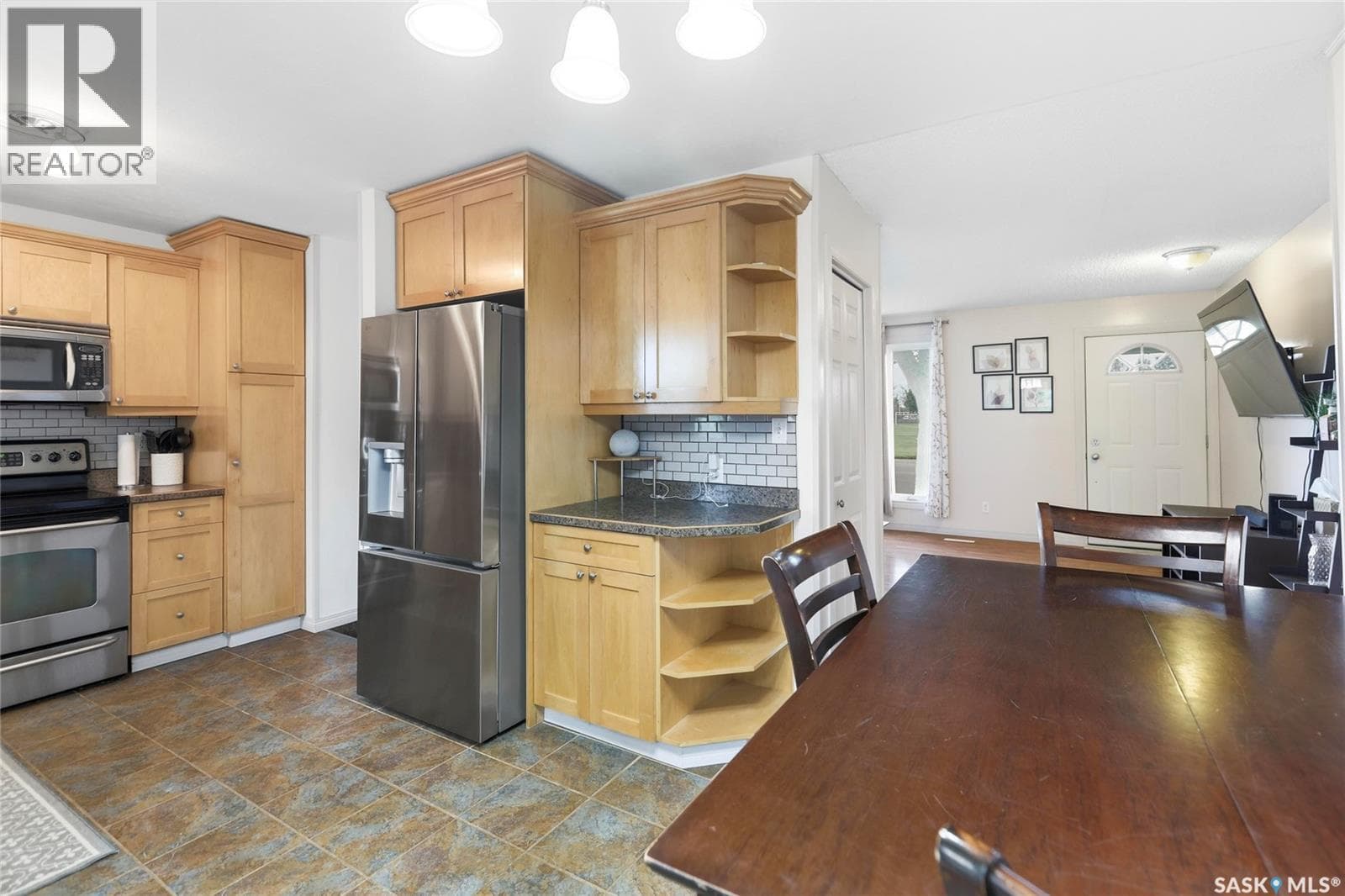 251 Sangster BOULEVARD — photo 4