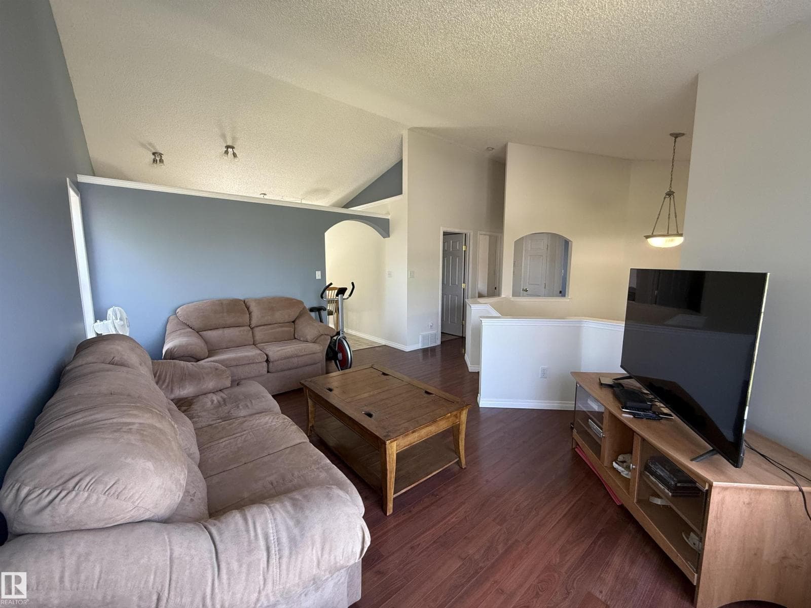 25 Heatherglen CR — photo 5