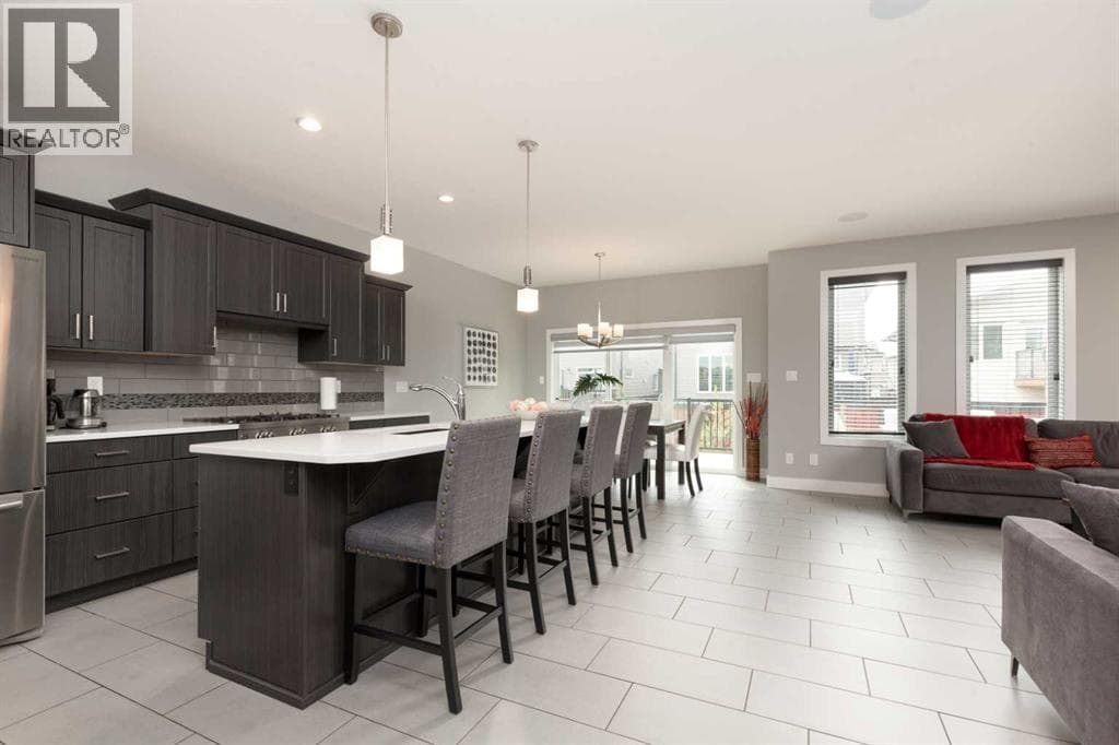 180 Firelight Way W — photo 5
