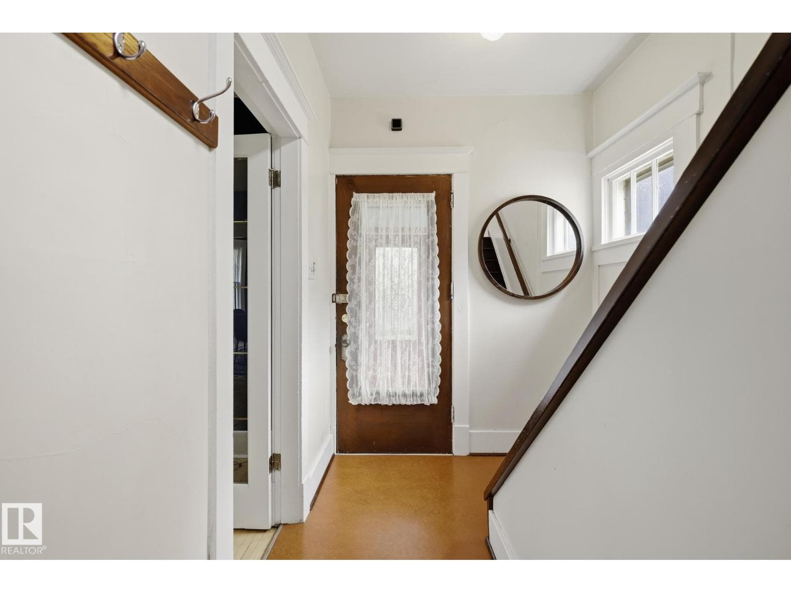 11254 95A ST NW — photo 4