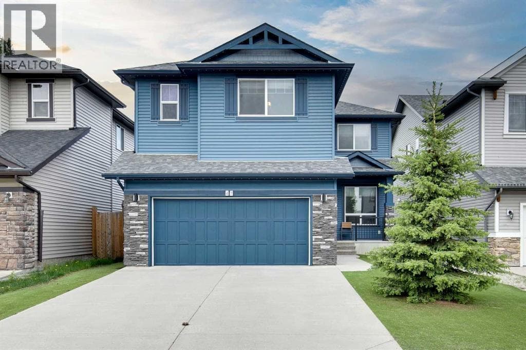 47 Silverado Skies Manor SW — photo 2