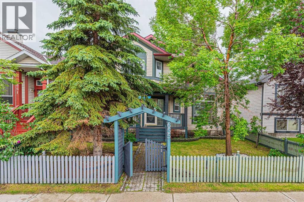 655 Erin Woods Drive SE — photo 4