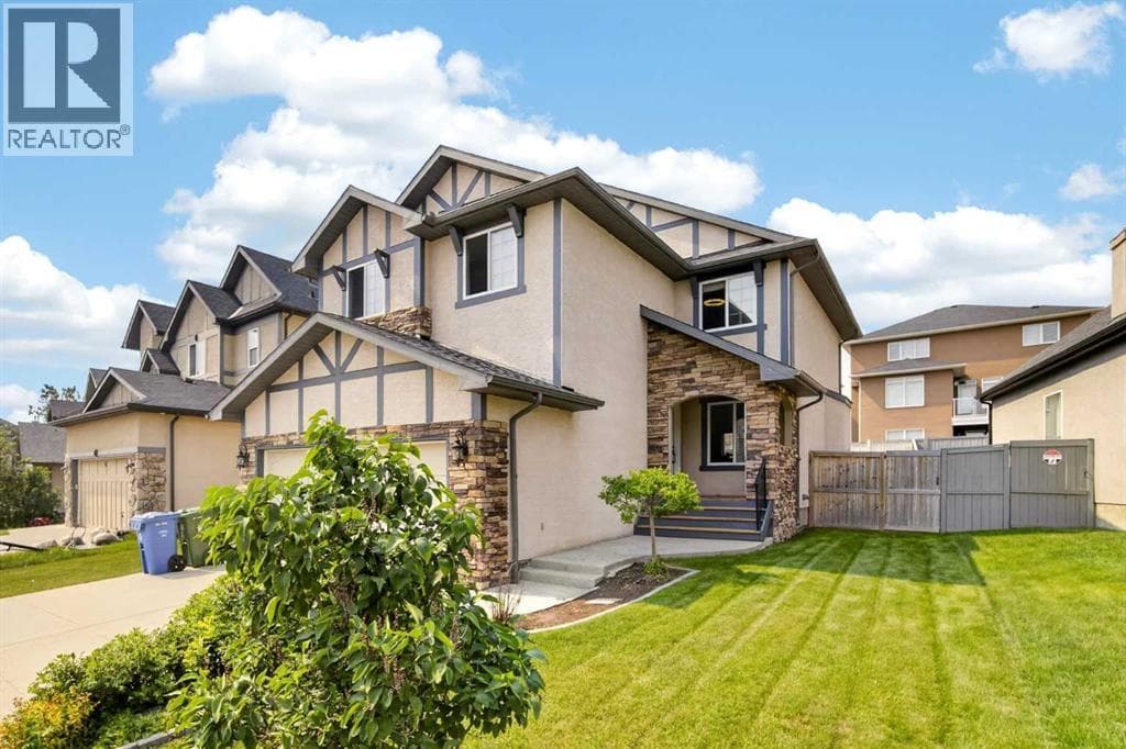 15 Sherwood Common NW — photo 3