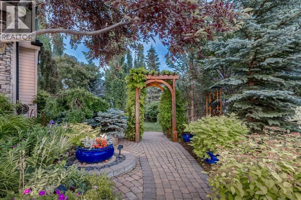 10450 ROCKYLEDGE Street NW — photo 5