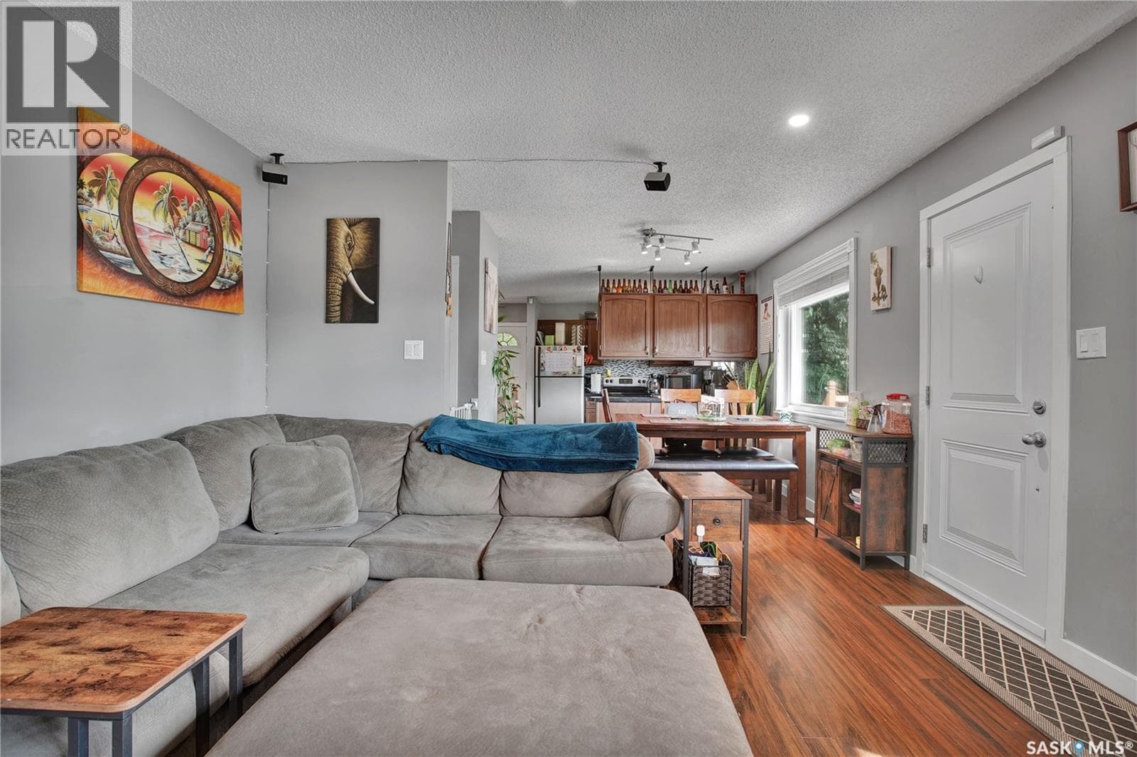 1515 Crerar DRIVE — photo 3