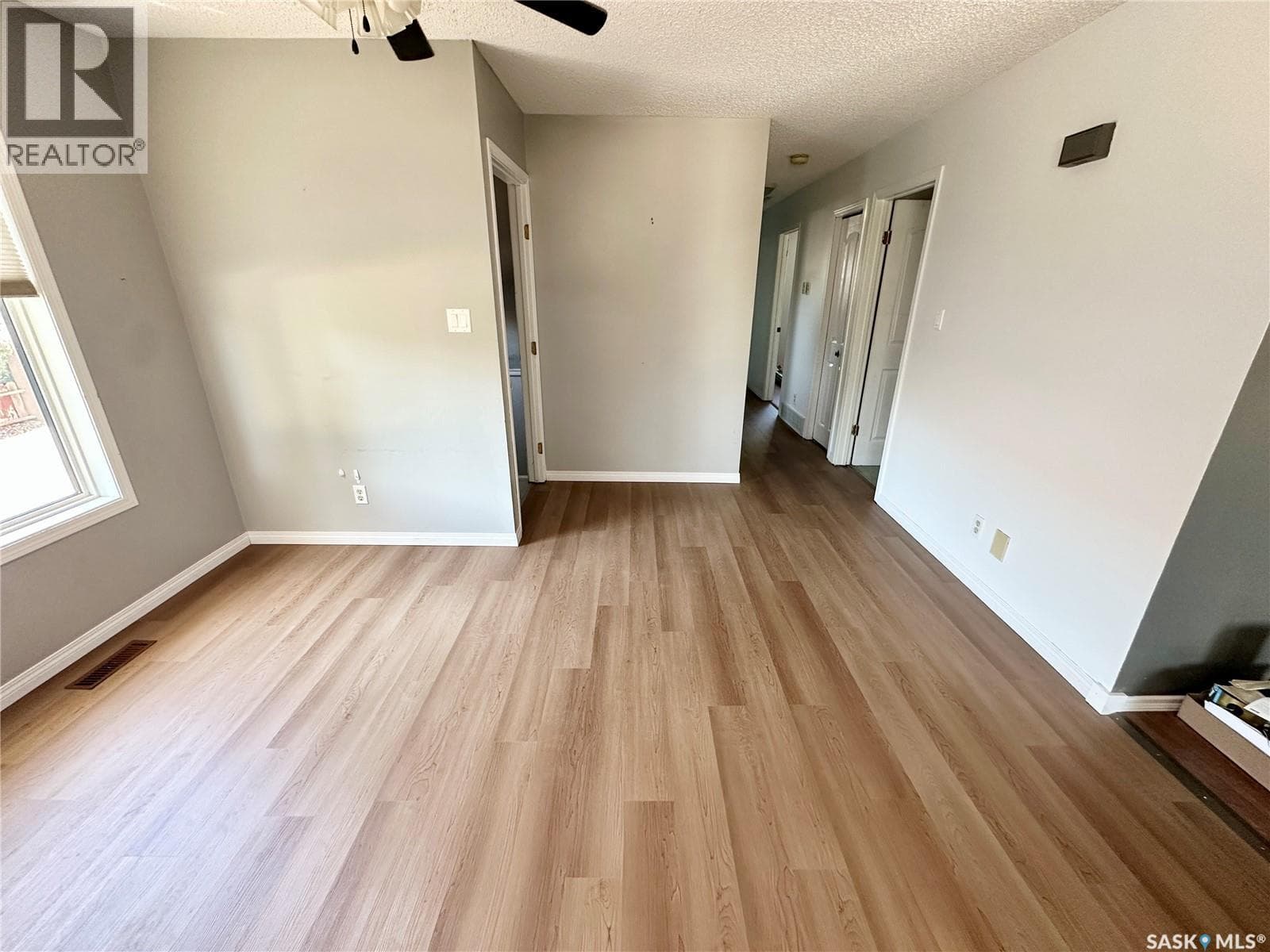213 18th STREET NE — photo 5