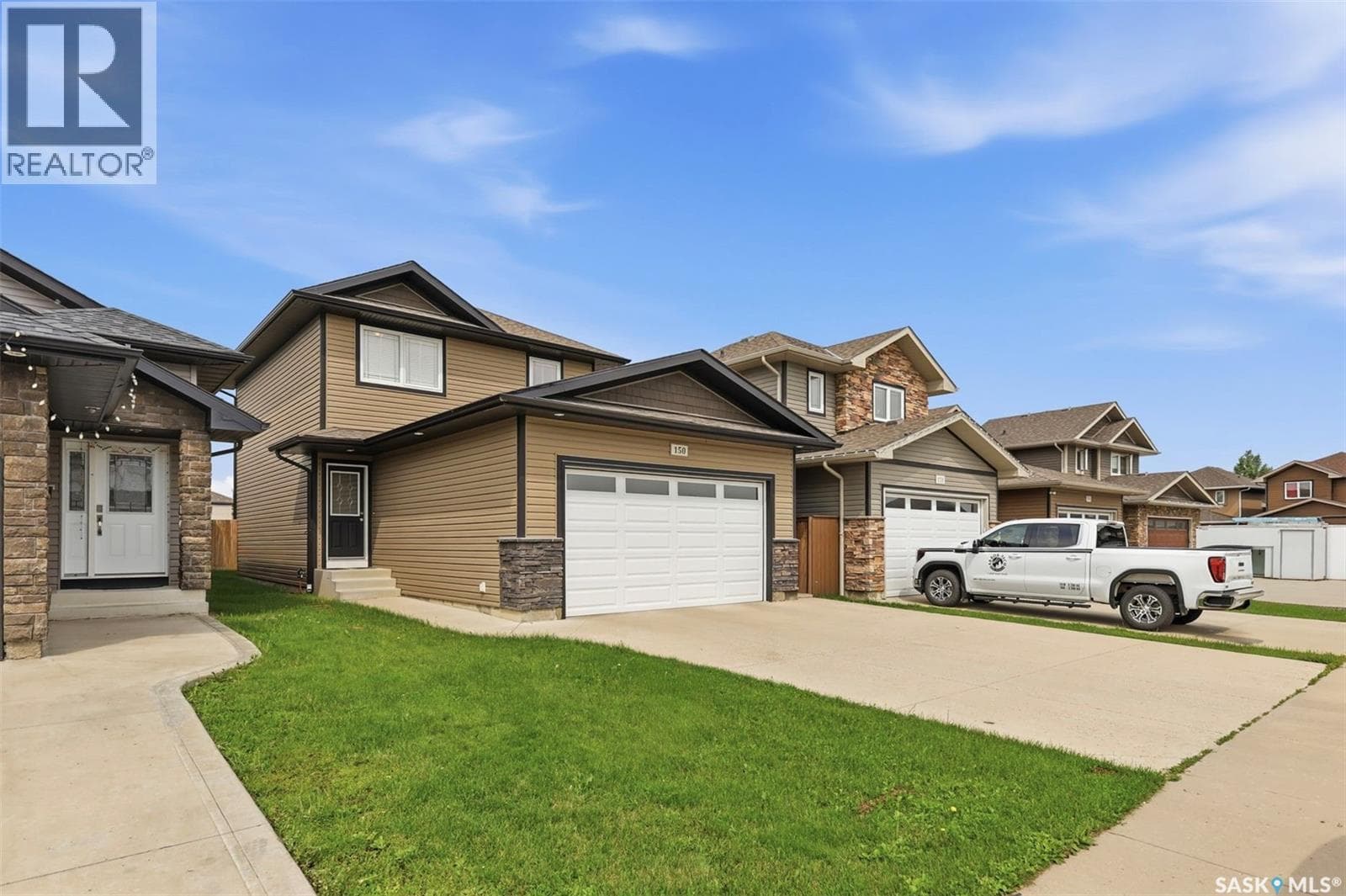 150 Henick CRESCENT — photo 2