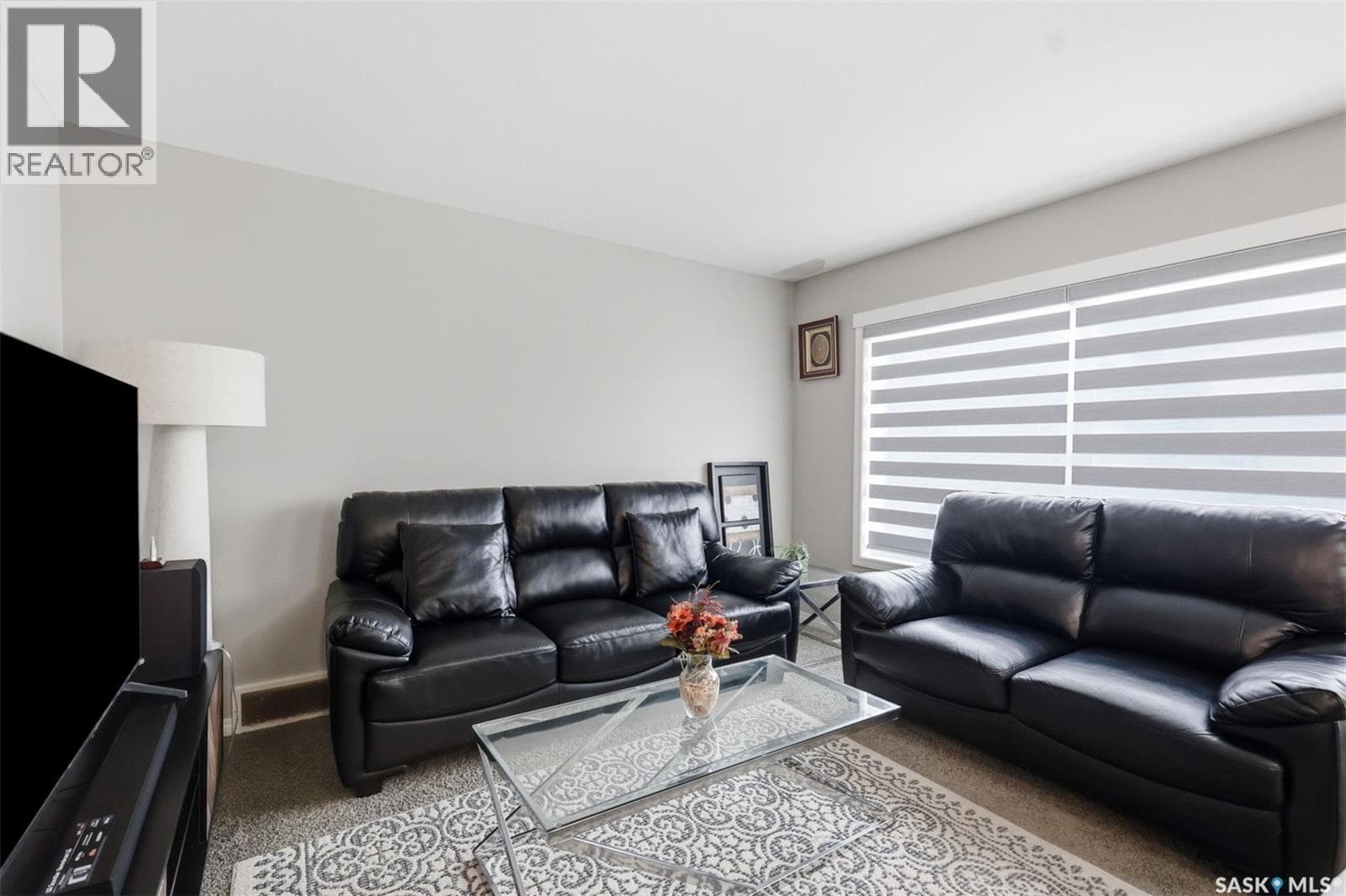 150 Henick CRESCENT — photo 4