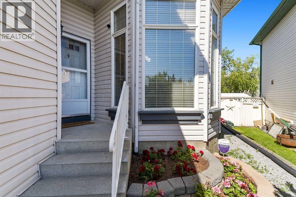 160 Douglas Ridge Green SE — photo 2