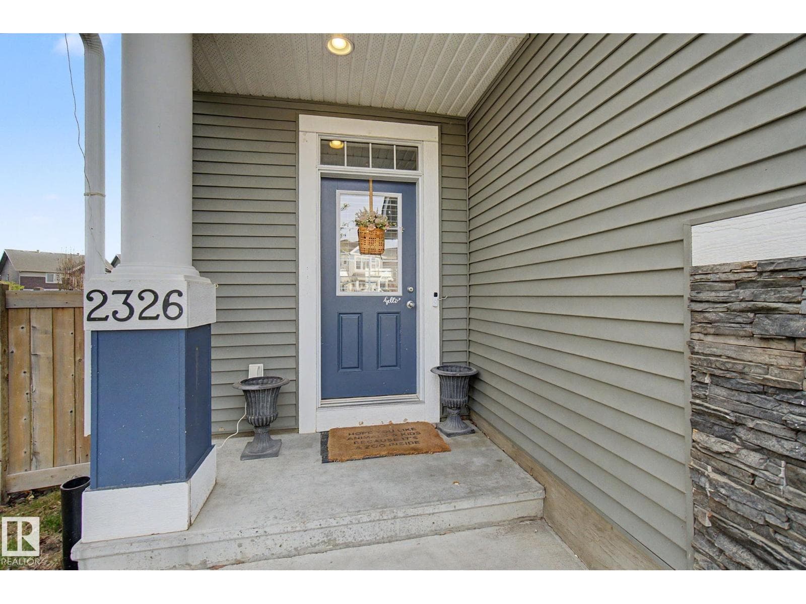 2326 74 ST SW — photo 3