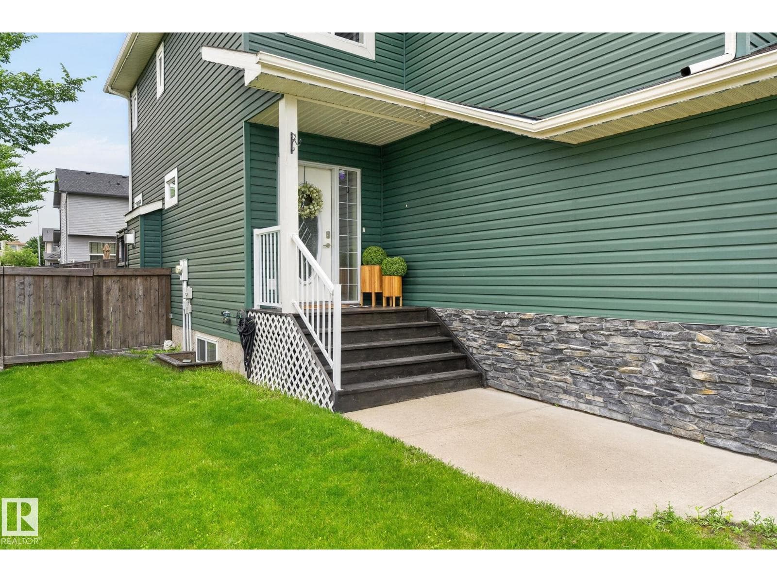 49 ACADIAN WD — photo 5