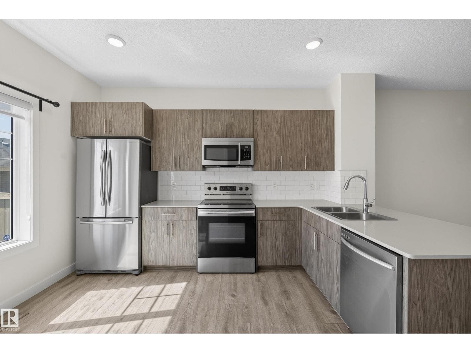 2707 ORCHARDS RD SW