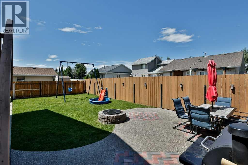 1110 25 Avenue — photo 5