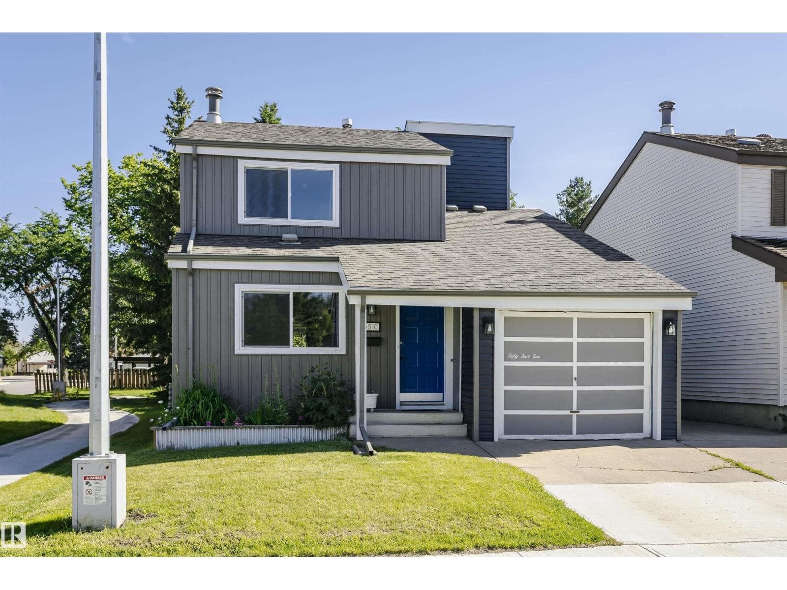 5510 92C AV NW